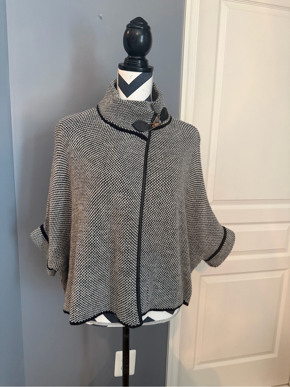 Vintage Black and White Knit Poncho with Toggle Accent
